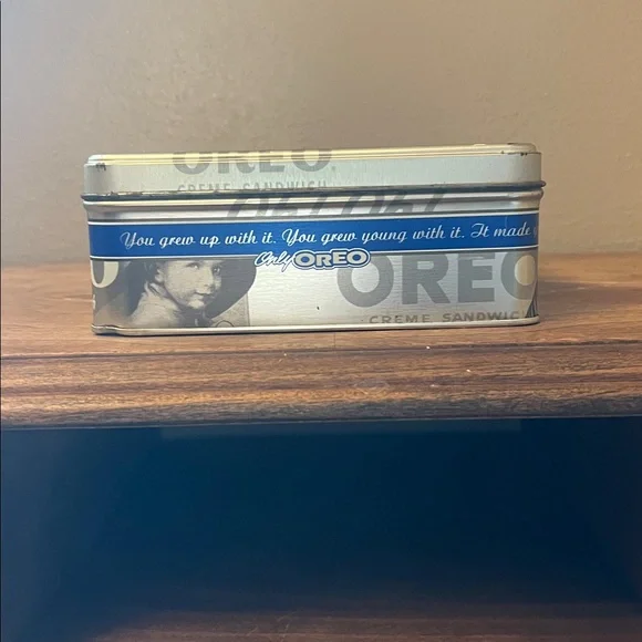 Vintage 1999 Oreo Tin - Picture 8 of 11